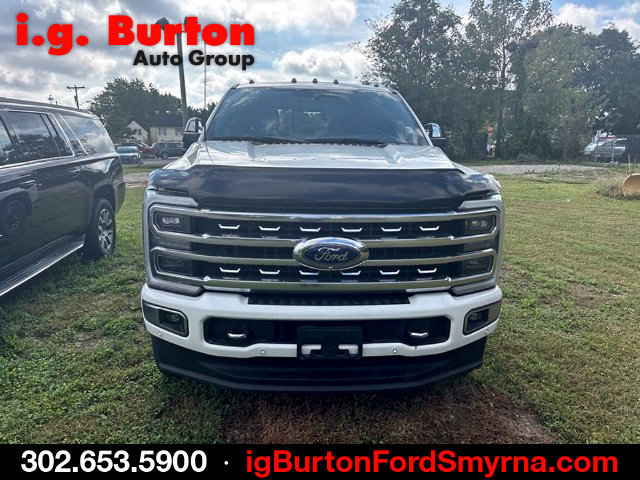 Certified 2024 Ford F250 Platinum w/ FX4 Off-Road Package AWD/4WD image 2