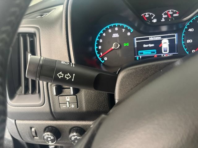 Used 2018 Chevrolet Colorado LT AWD/4WD image 11