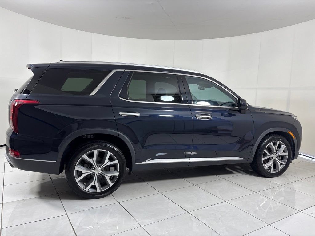 Used 2022 Hyundai Palisade SEL w/ 8P Bench Seat Package FWD image 6