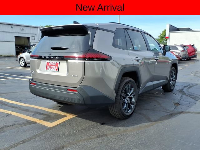 Used 2026 Toyota RAV4 XLE Premium AWD/4WD image 5