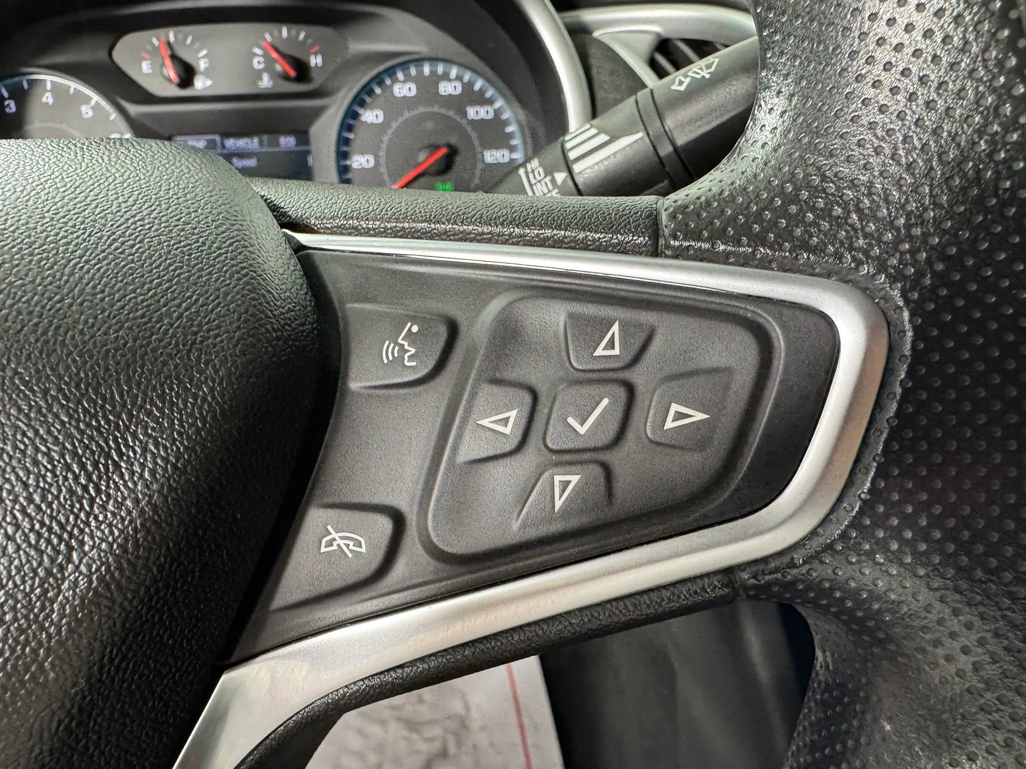 Used 2023 Chevrolet Malibu LT w/ Driver Confidence Package FWD image 16