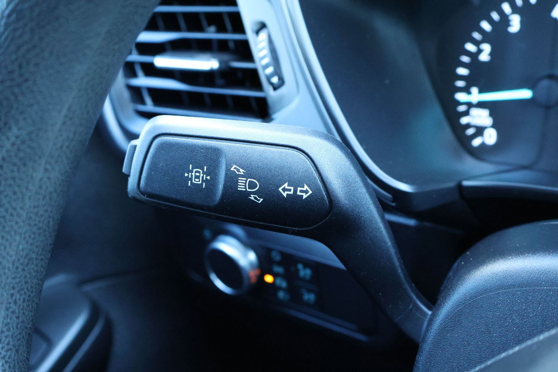 Used 2022 Ford Escape S image 27