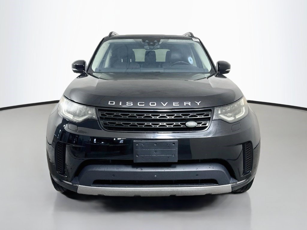 Used 2018 Land Rover Discovery HSE AWD/4WD image 2