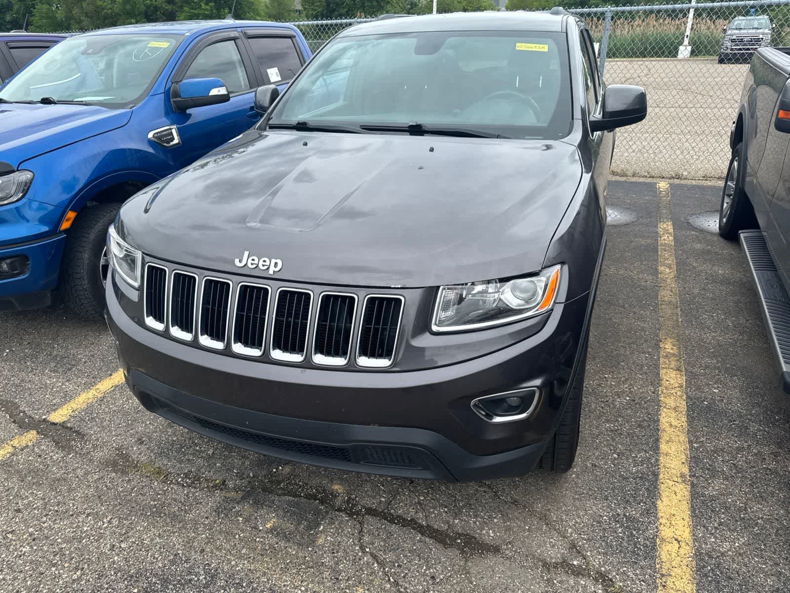 Used 2014 Jeep Grand Cherokee Laredo w/ 18" Wheel & 8.4" Radio Group AWD/4WD video 2