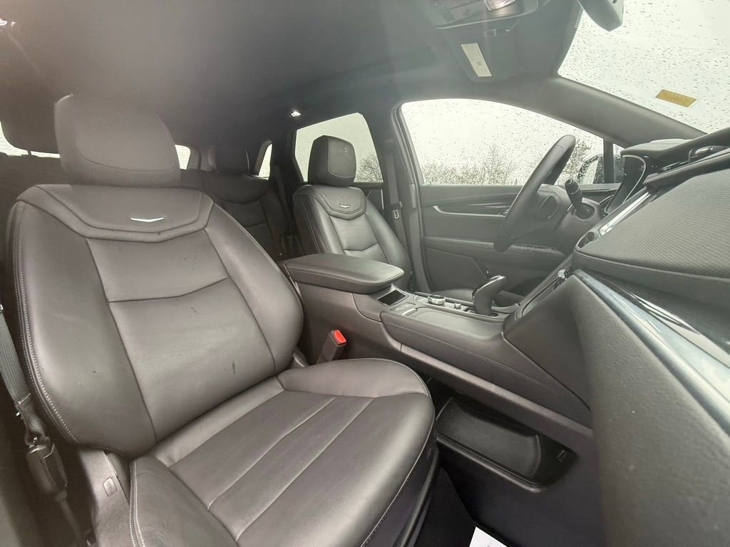 Certified 2025 Cadillac XT5 Premium Luxury image 31