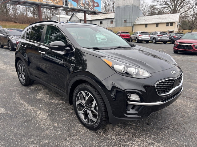 Used 2021 Kia Sportage EX w/ EX Technology Package image 4