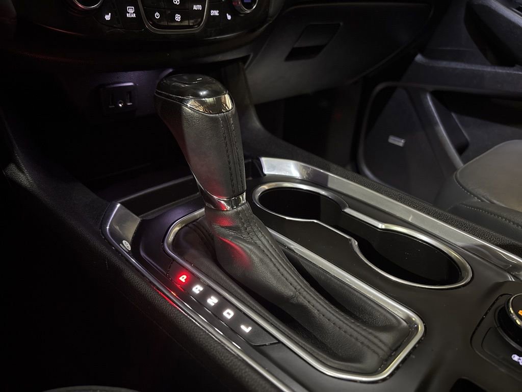 Used 2019 Chevrolet Traverse LT w/ LT Premium Package image 39