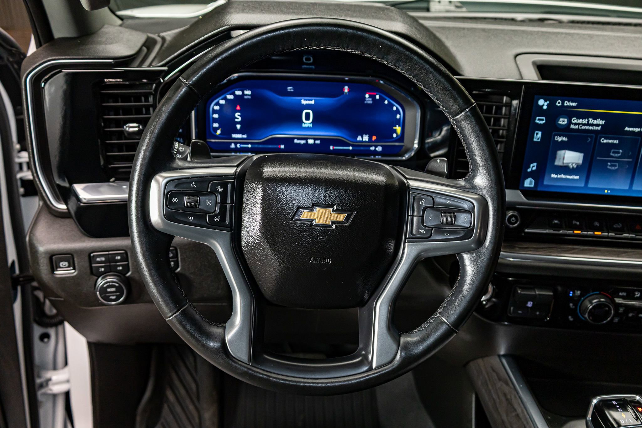 Used 2023 Chevrolet Silverado 1500 LTZ image 18