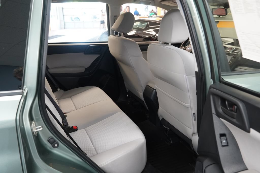 Used 2016 Subaru Forester 2.5i w/ Alloy Wheel Package AWD/4WD image 21