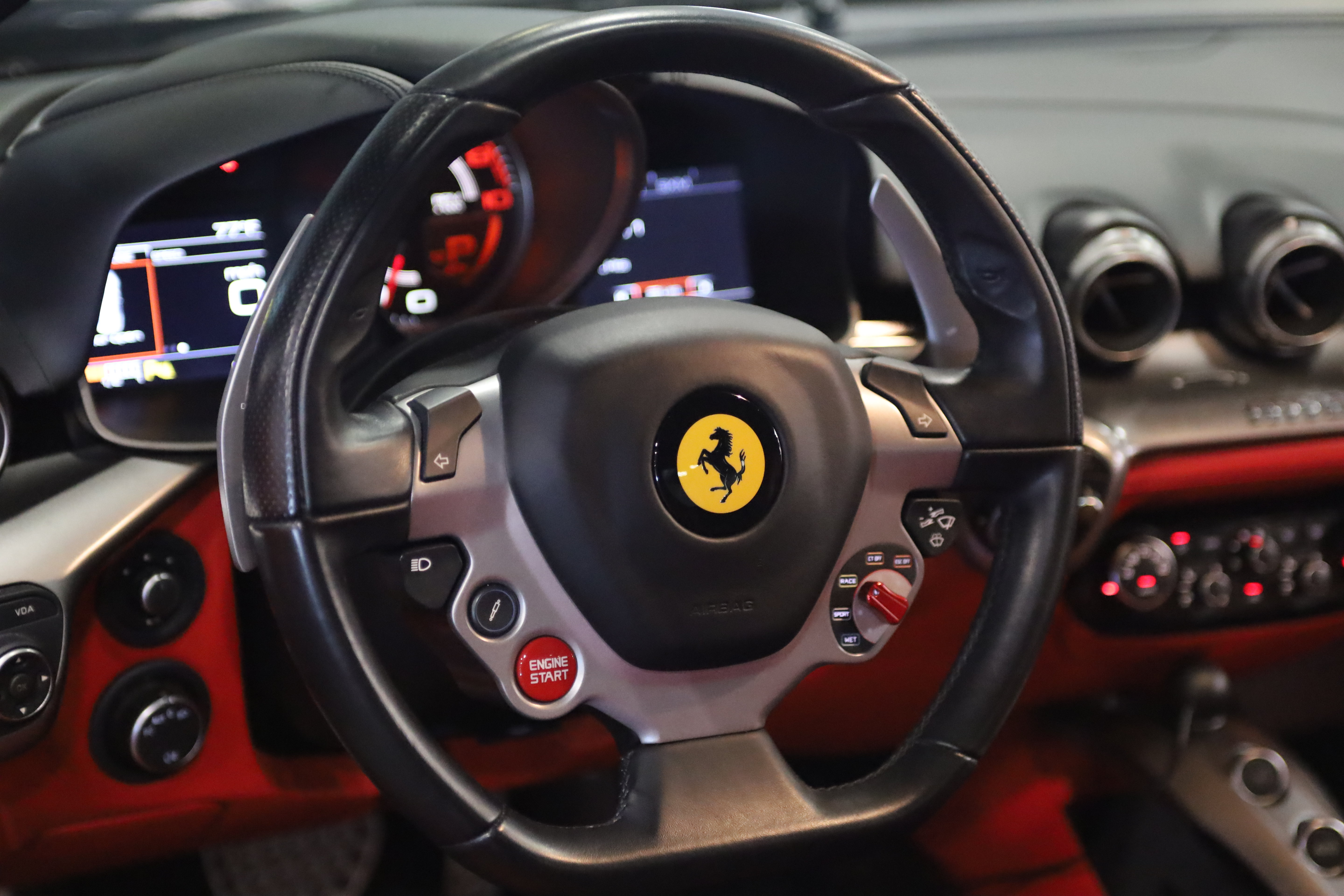Used 2017 Ferrari F12 Berlinetta RWD image 27