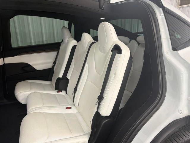 Used 2022 Tesla Model X AWD/4WD image 15