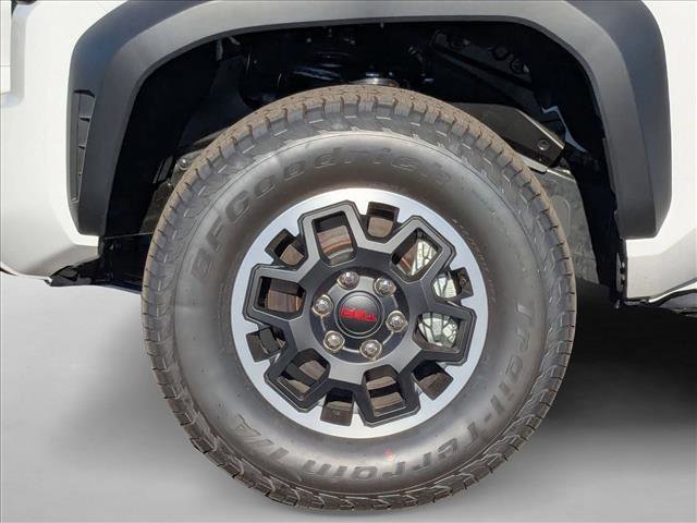 New 2025 Toyota Tacoma TRD Off-Road image 10