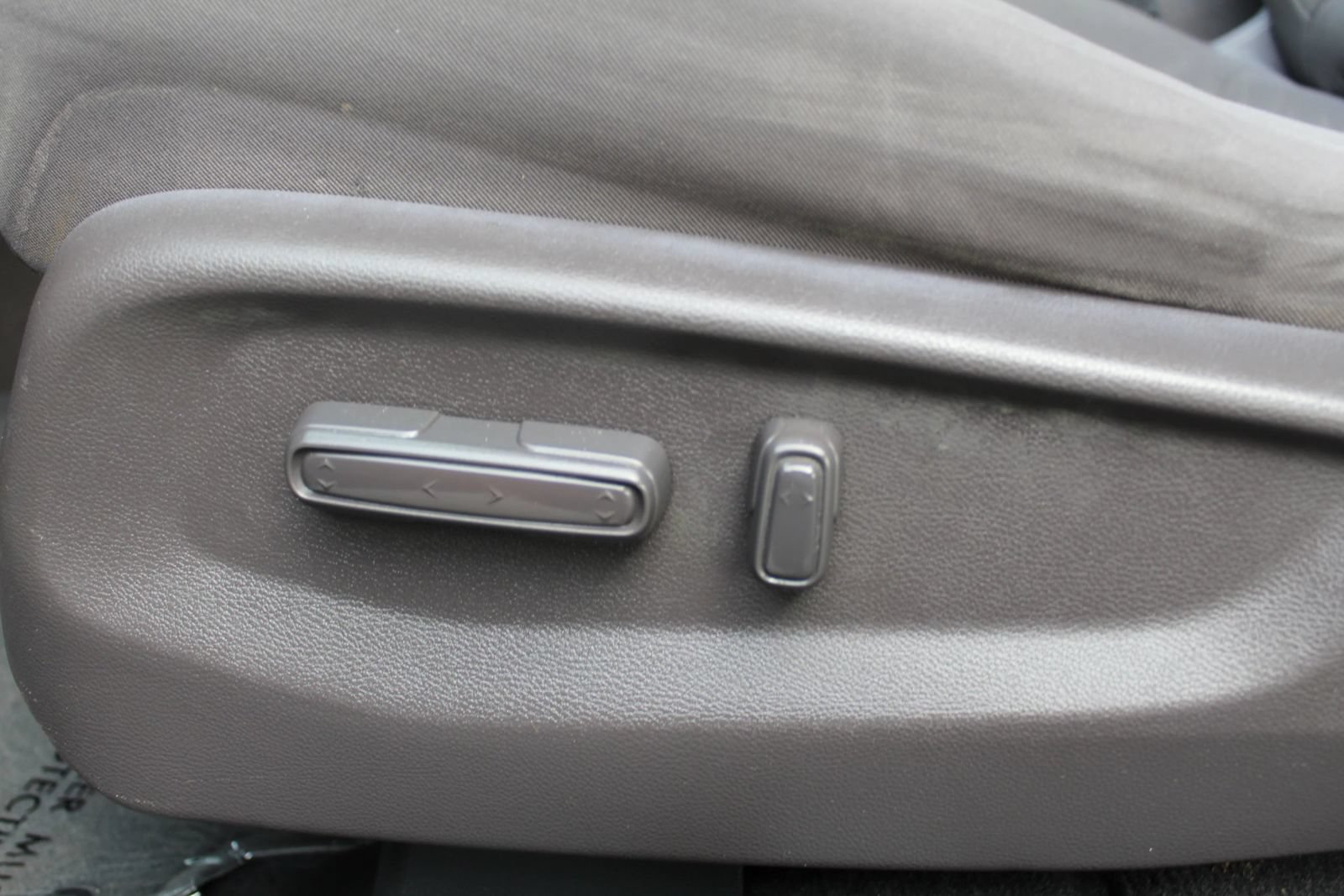 Used 2020 Honda Odyssey LX image 29