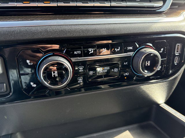 Certified 2022 Chevrolet Silverado 1500 LT Trail Boss w/ LT Trail Boss Premium Package image 16