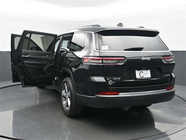 Used 2021 Jeep Grand Cherokee L Limited w/ Trailer Tow Group (B) image 58