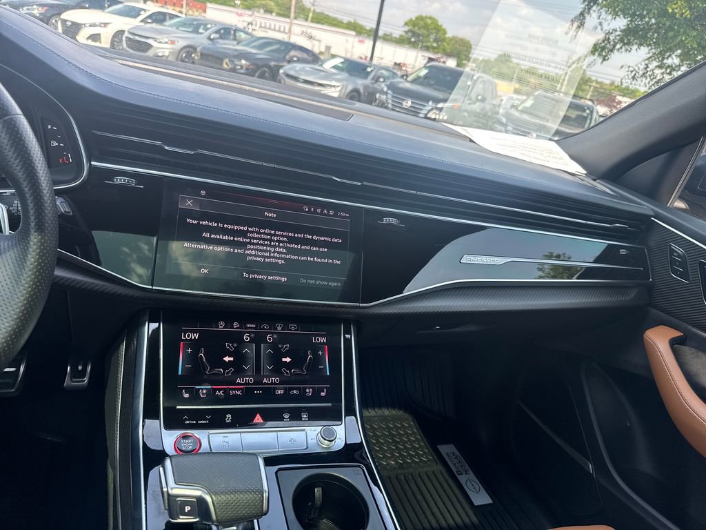 Used 2022 Audi RS Q8 AWD/4WD image 14