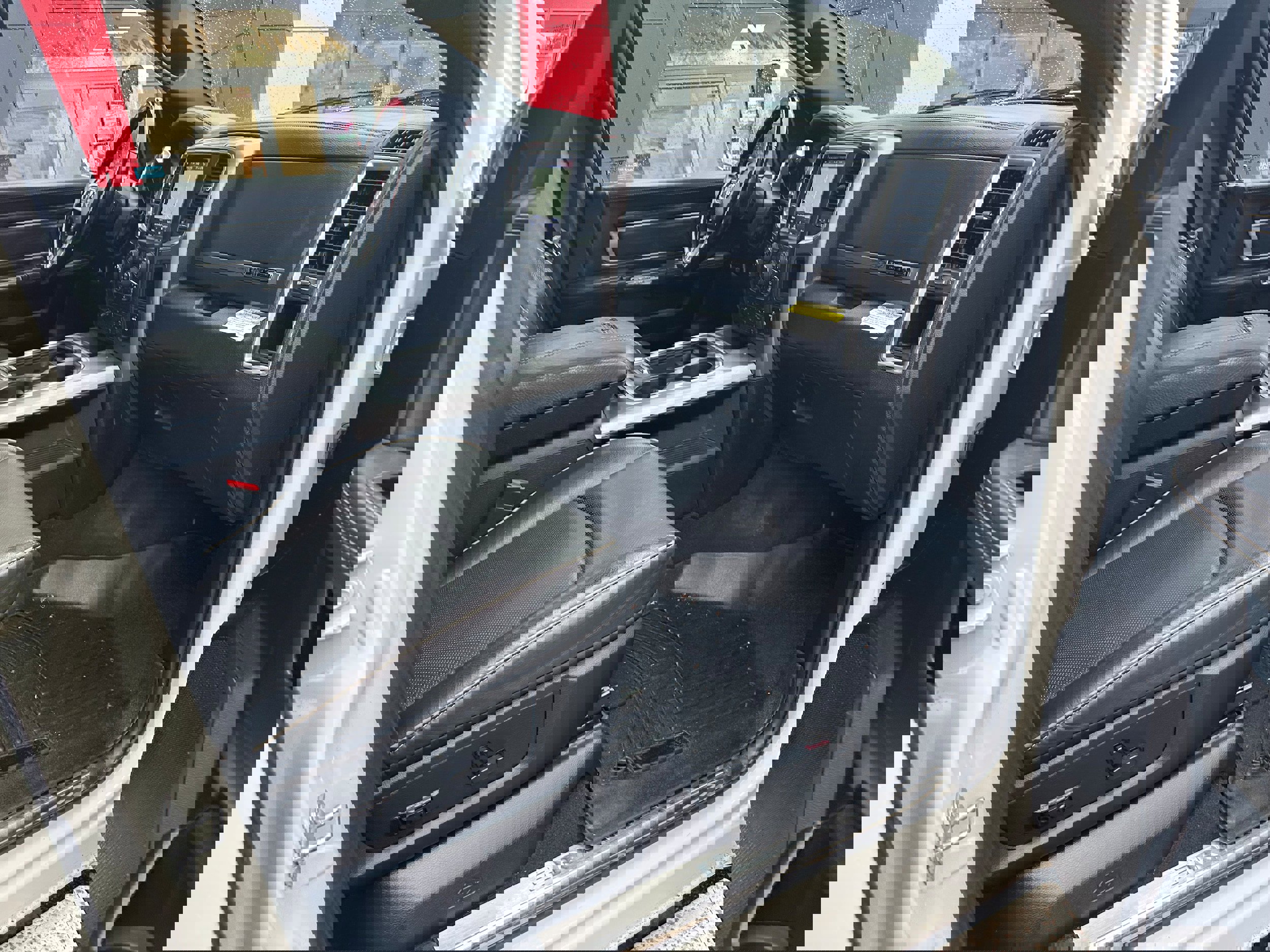 Used 2018 RAM 2500 Limited image 17