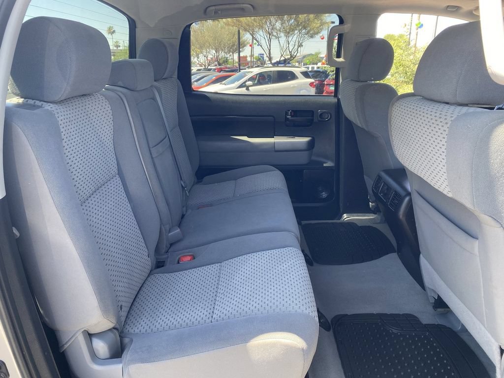 Used 2010 Toyota Tundra 4x4 CrewMax image 13