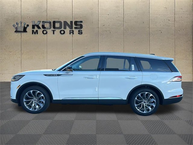 New 2025 Lincoln Aviator Reserve image 2