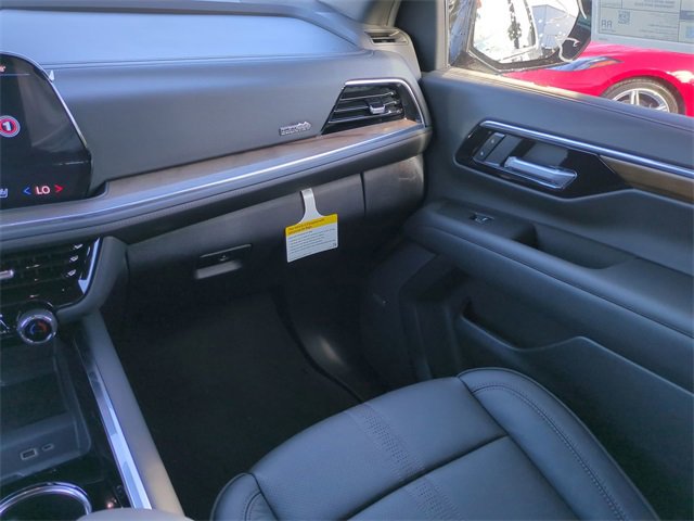 New 2026 Chevrolet Tahoe High Country w/ LPO, Illumination Package image 17