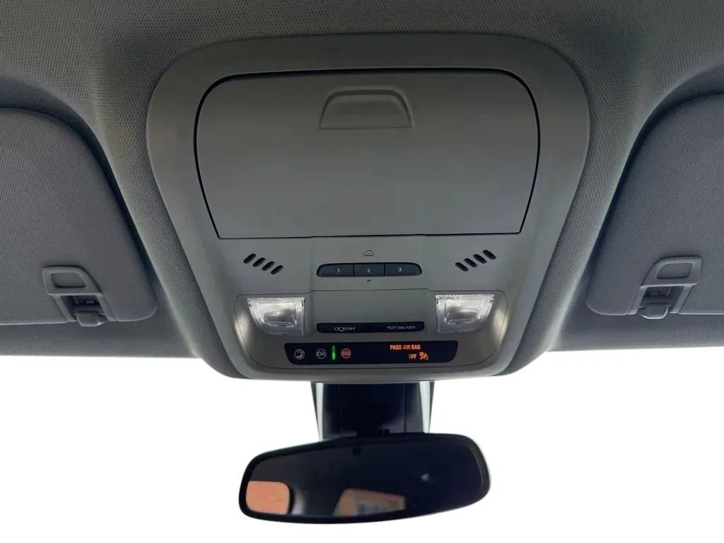 Used 2024 Chevrolet Blazer LT w/ Convenience Package FWD image 26