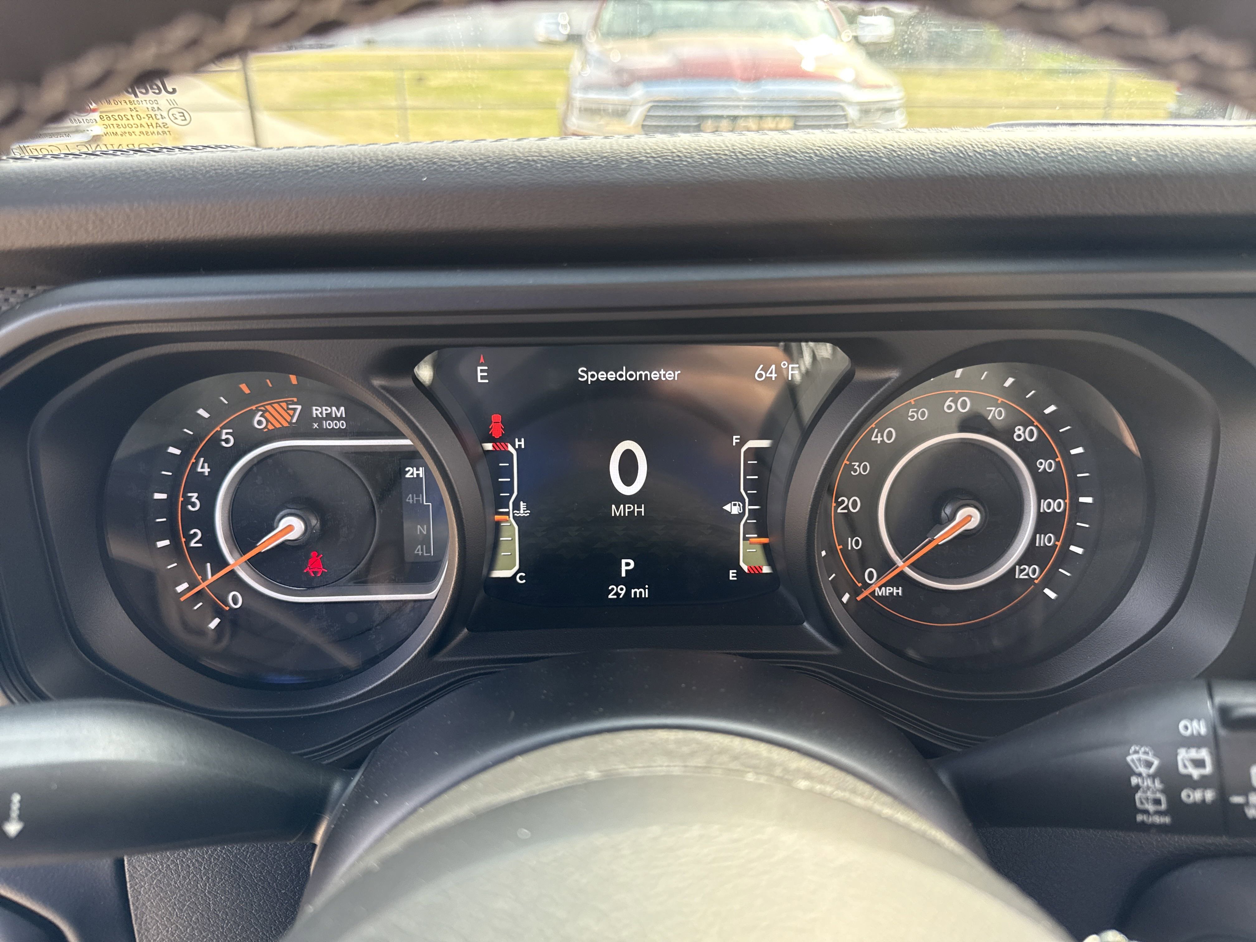 New 2025 Jeep Wrangler Unlimited Rubicon w/ Technology Group image 19