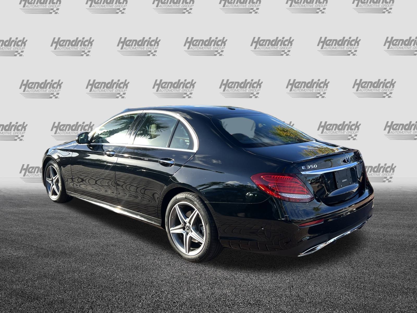 Used 2020 Mercedes-Benz E 350 4MATIC Sedan image 8