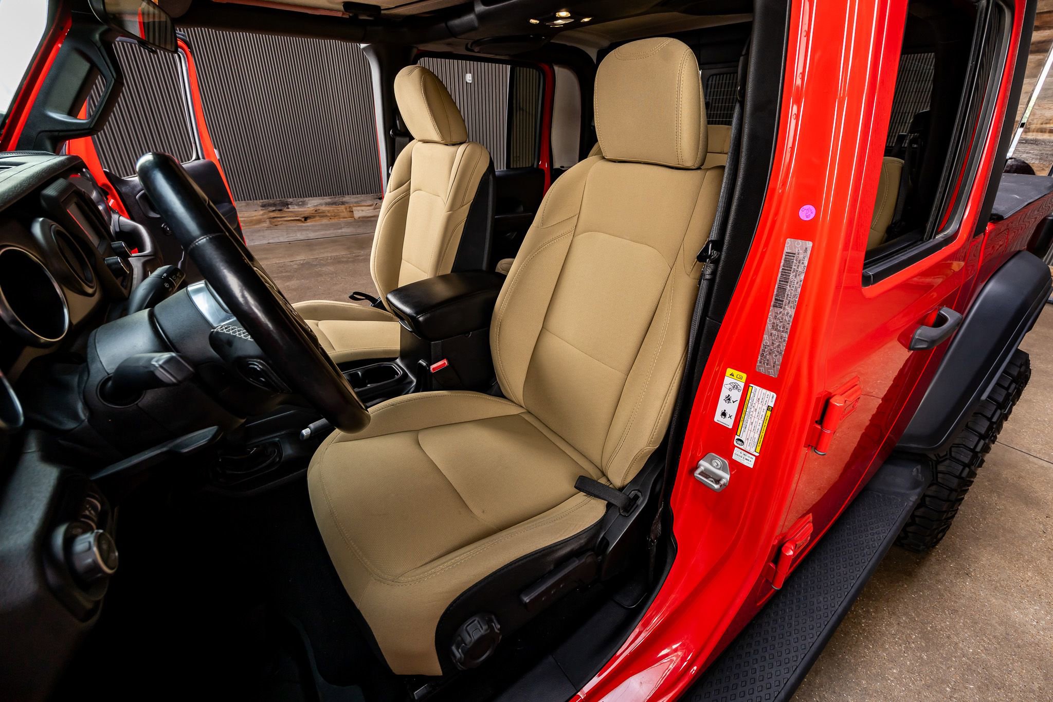 Used 2020 Jeep Gladiator Sport w/ Quick Order Package 24S AWD/4WD image 28