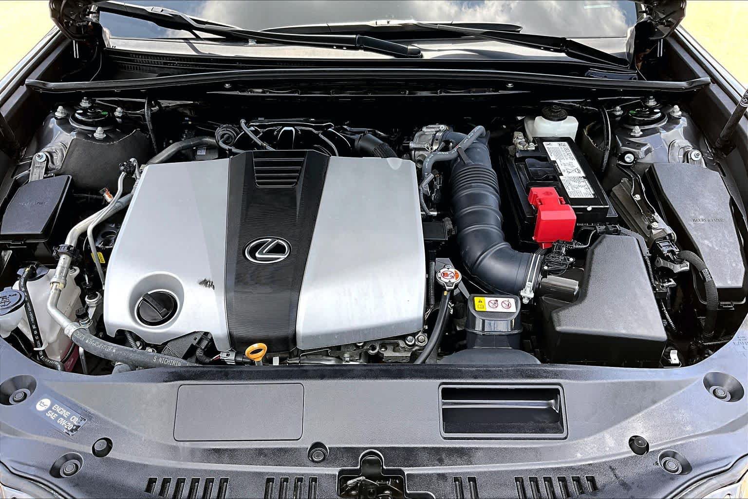 Used 2024 Lexus ES 350 F Sport w/ Accessory Package (Z2) FWD image 32