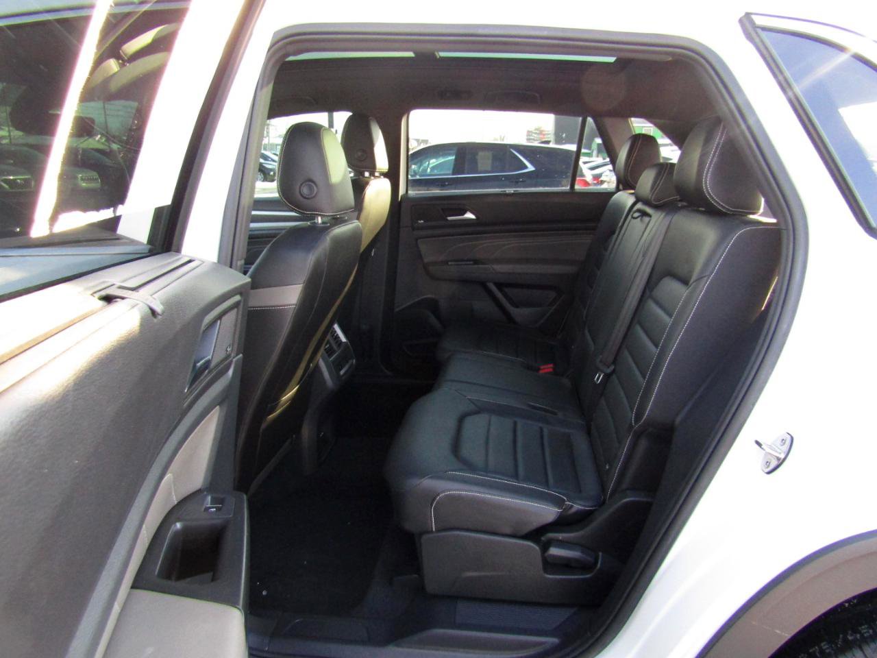 Used 2021 Volkswagen Atlas Cross Sport SEL Premium R-Line image 21