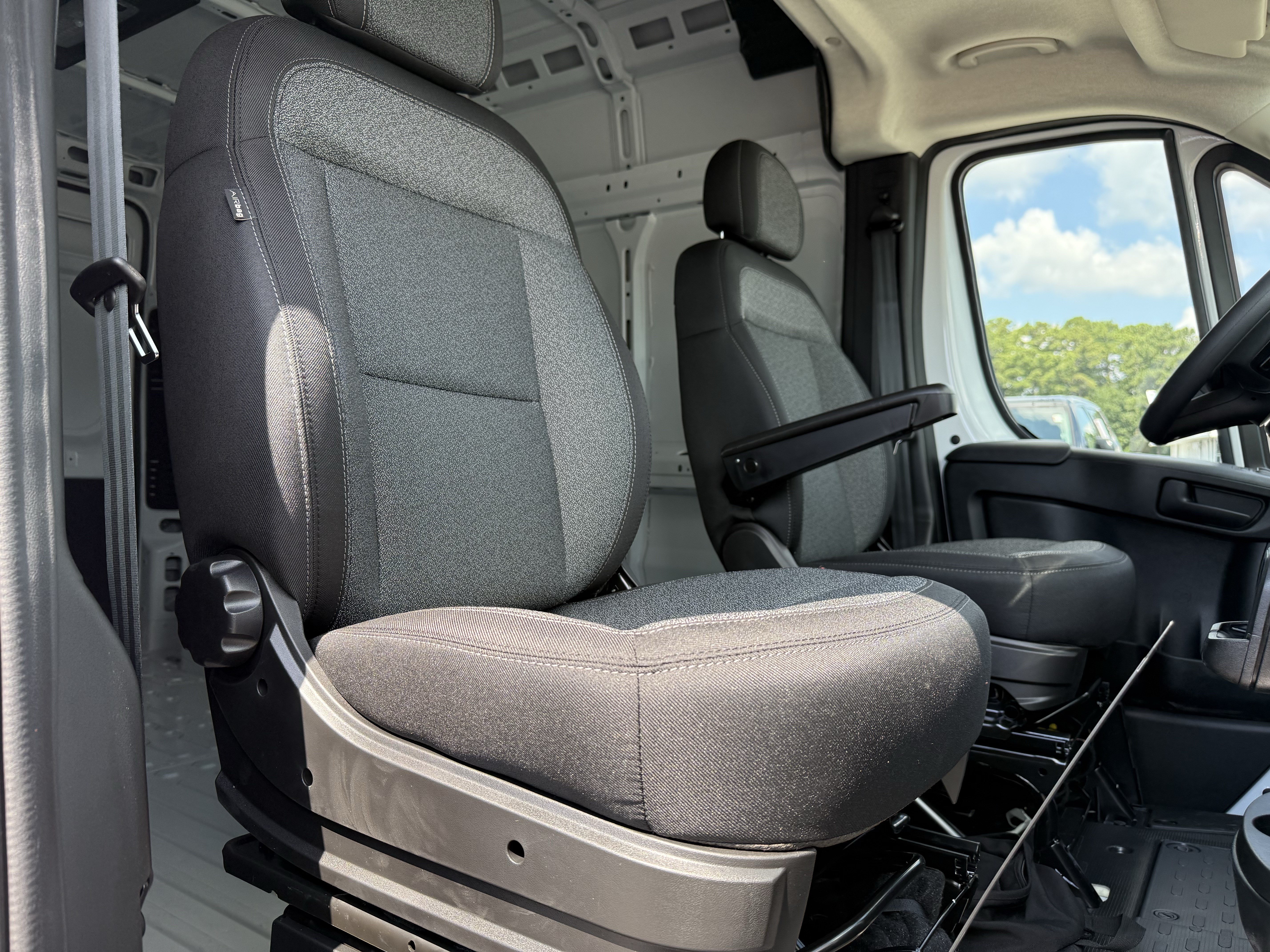 New 2026 RAM ProMaster 1500 w/ Convenience Group FWD image 57