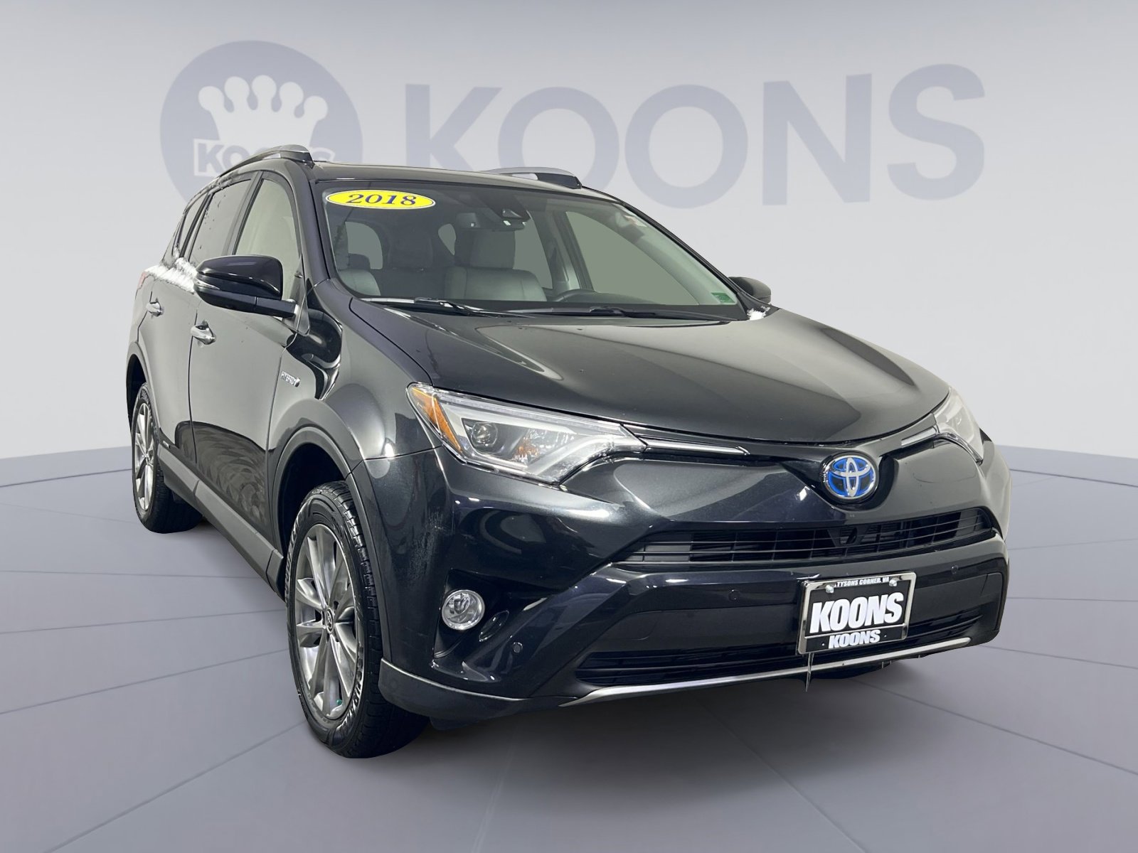 Used 2018 Toyota RAV4 Limited image 10