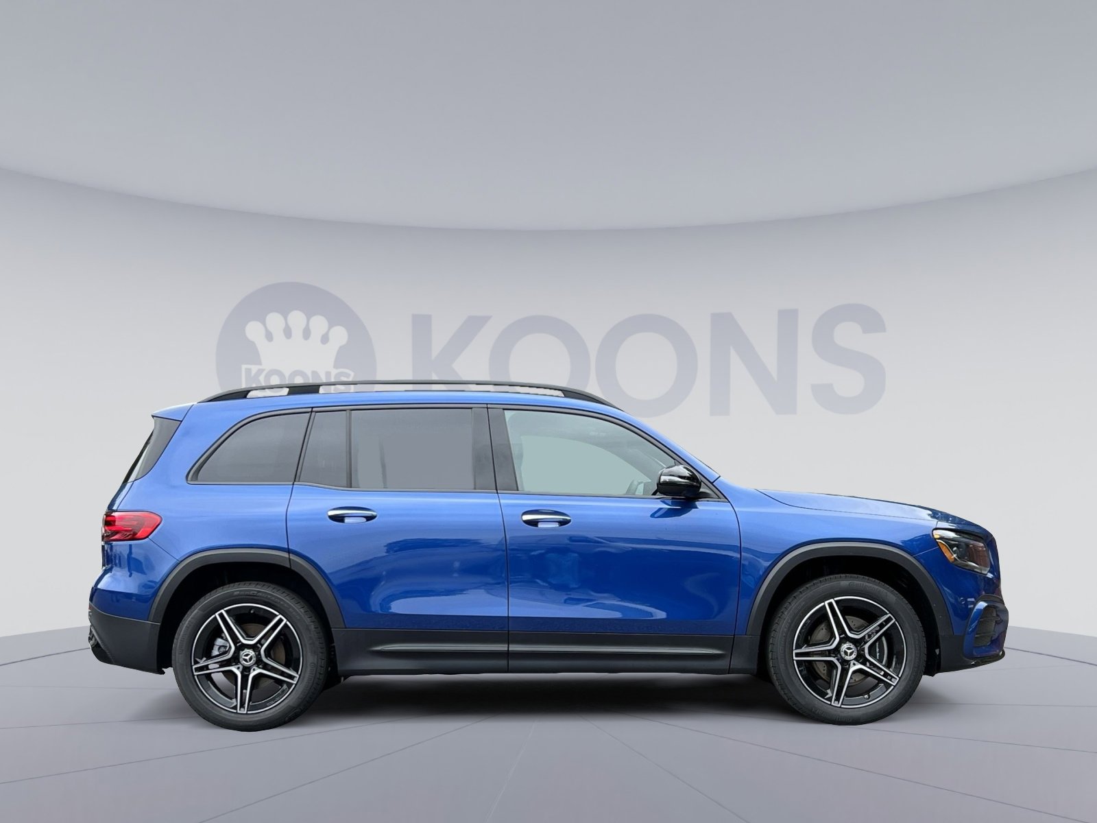 New 2026 Mercedes-Benz GLB 250 4MATIC image 7