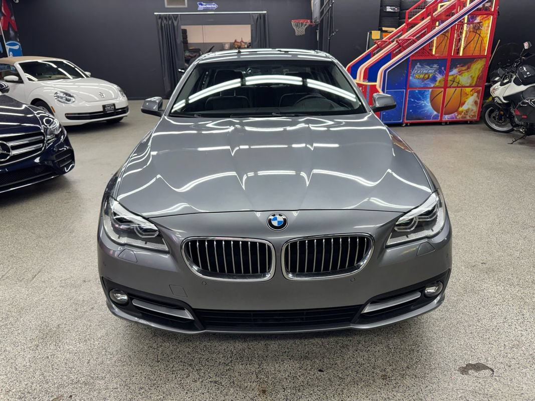 Used 2016 BMW 528i xDrive Sedan AWD/4WD image 8