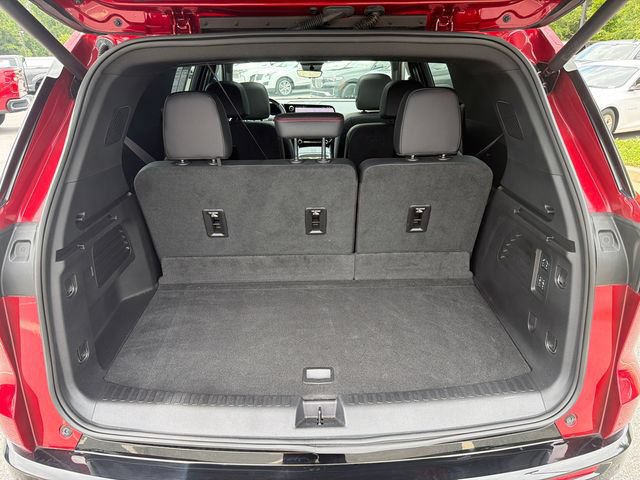 Used 2025 Chevrolet Traverse RS AWD/4WD image 18