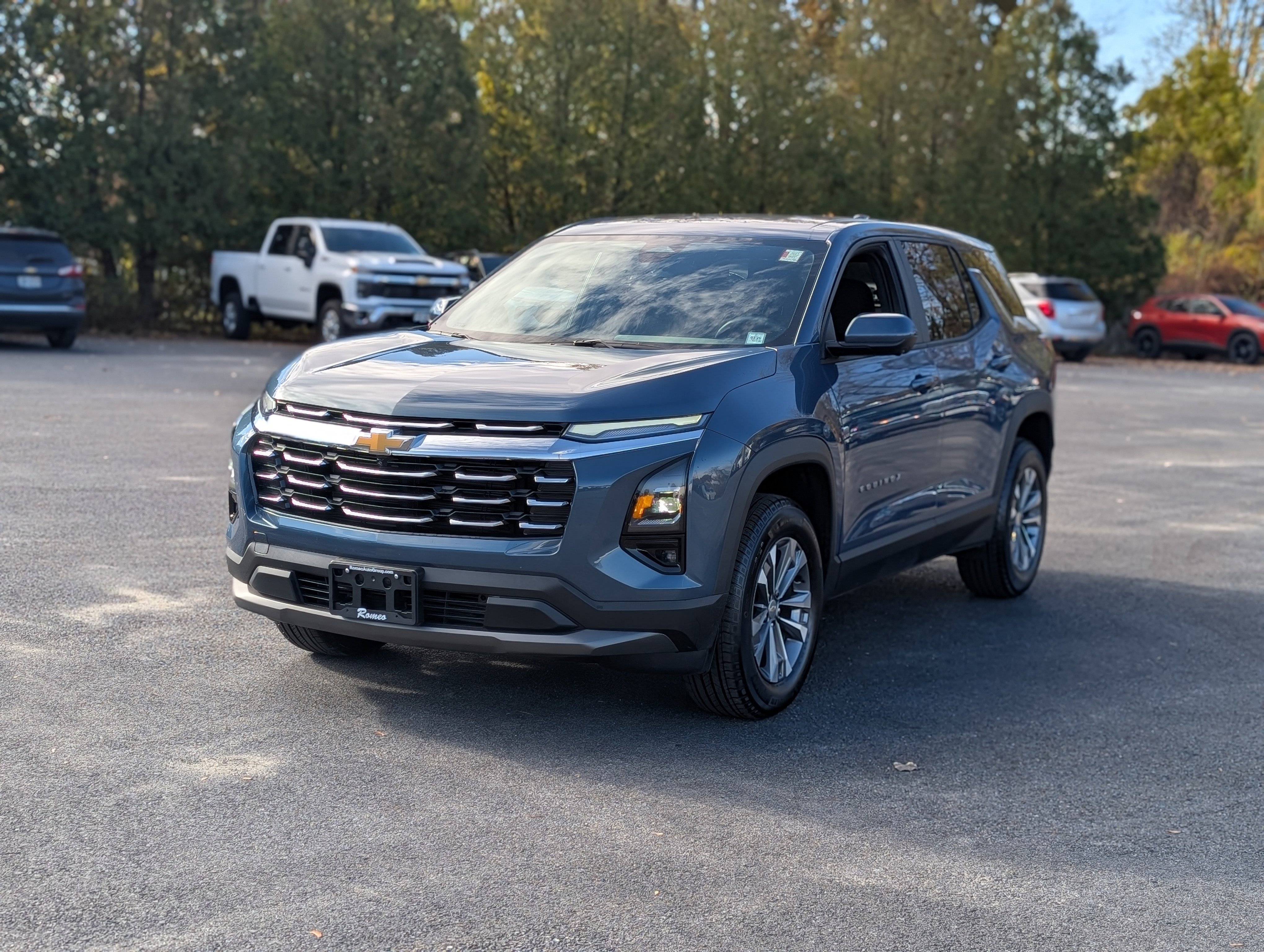 Used 2025 Chevrolet Equinox LT w/ Safety and Technology Package image 13