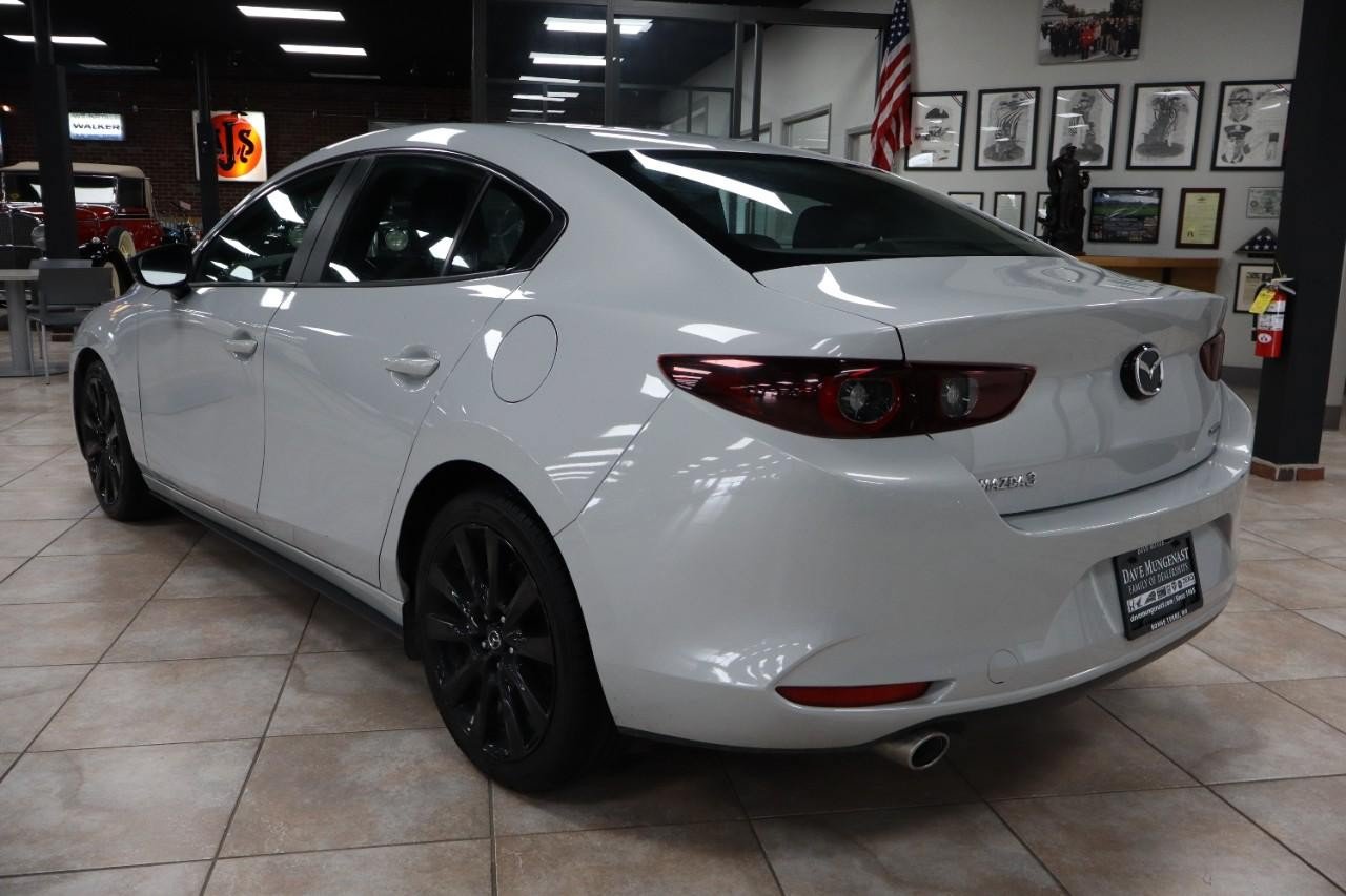 Used 2024 MAZDA MAZDA3 s FWD image 4