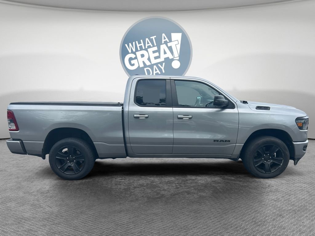 Used 2022 RAM 1500 Big Horn w/ Night Edition AWD/4WD image 2