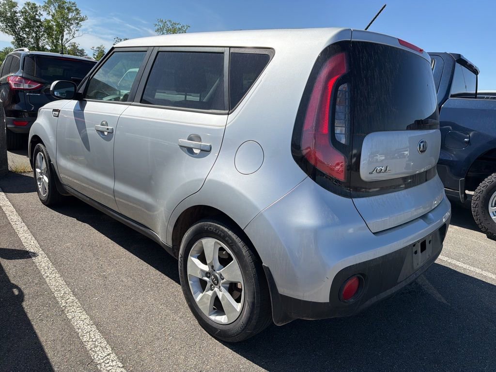 Used 2018 Kia Soul FWD image 5