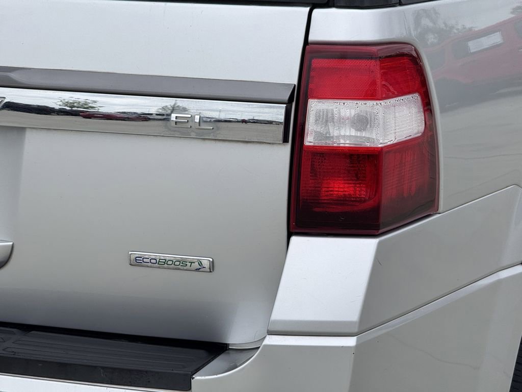 Used 2016 Ford Expedition EL Limited image 11