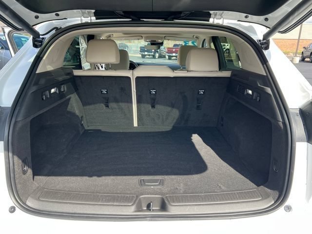 Used 2023 Buick Envision Avenir AWD/4WD image 29