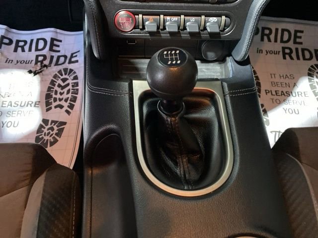 Used 2019 Ford Mustang Shelby GT350 w/ Technology Package image 14