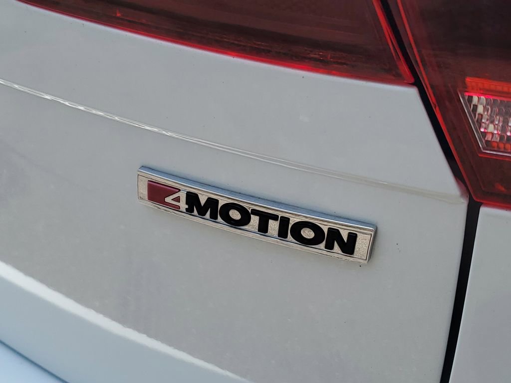 Used 2021 Volkswagen Tiguan SE R-Line AWD/4WD image 8