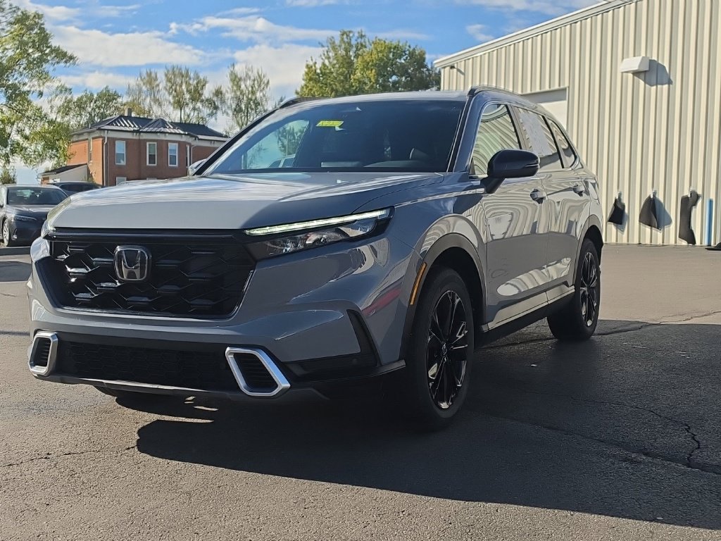 Used 2025 Honda CR-V Sport Touring image 3