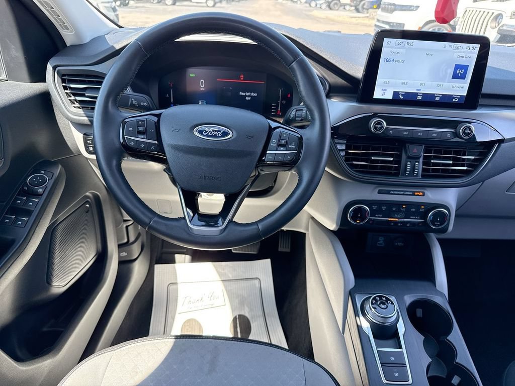 Used 2023 Ford Escape Active w/ Cold Weather Package FWD image 14