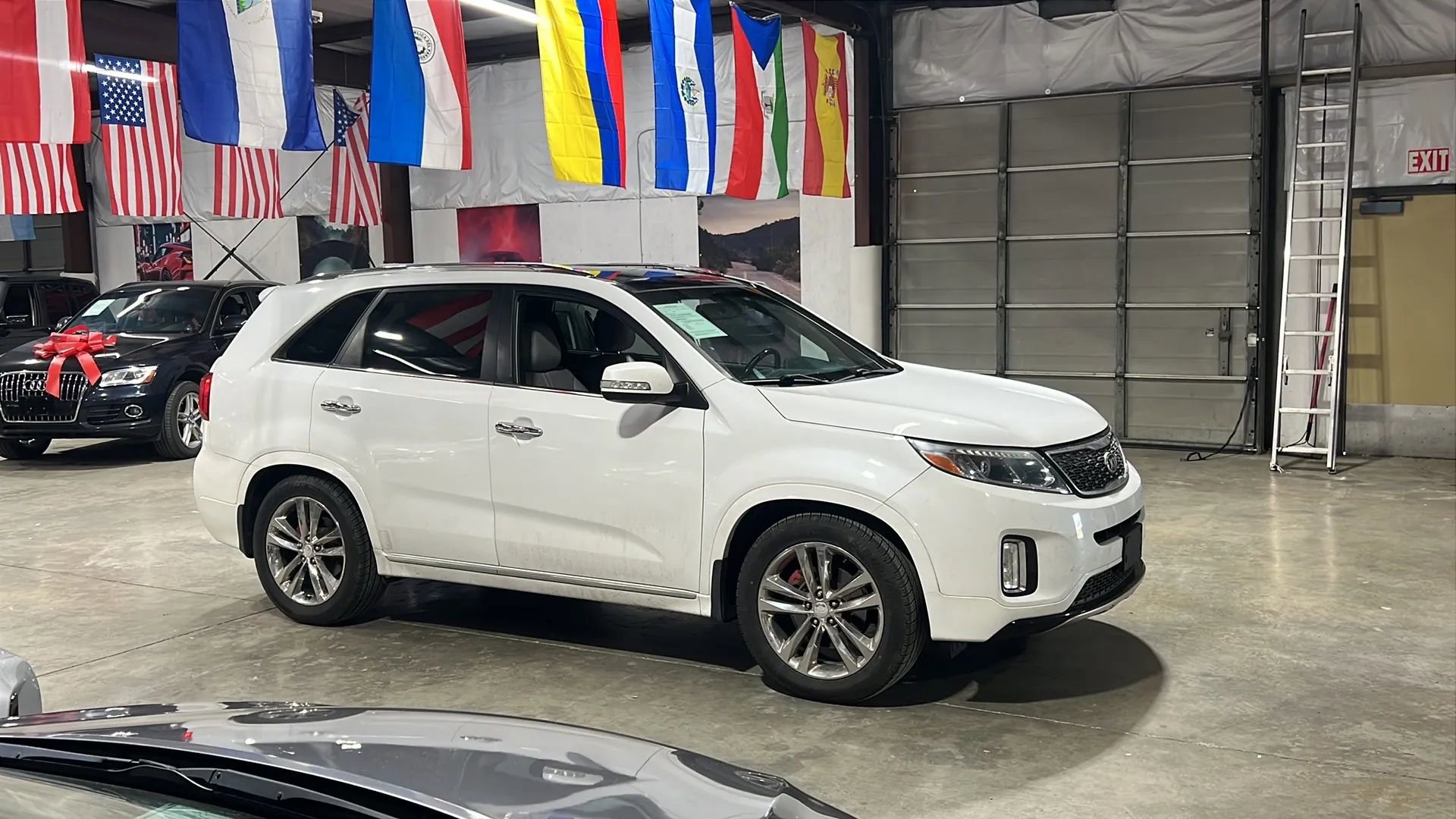 Used 2015 Kia Sorento SX image 3