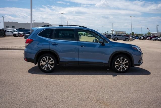 Used 2022 Subaru Forester Limited w/ Popular Package #3 AWD/4WD image 7