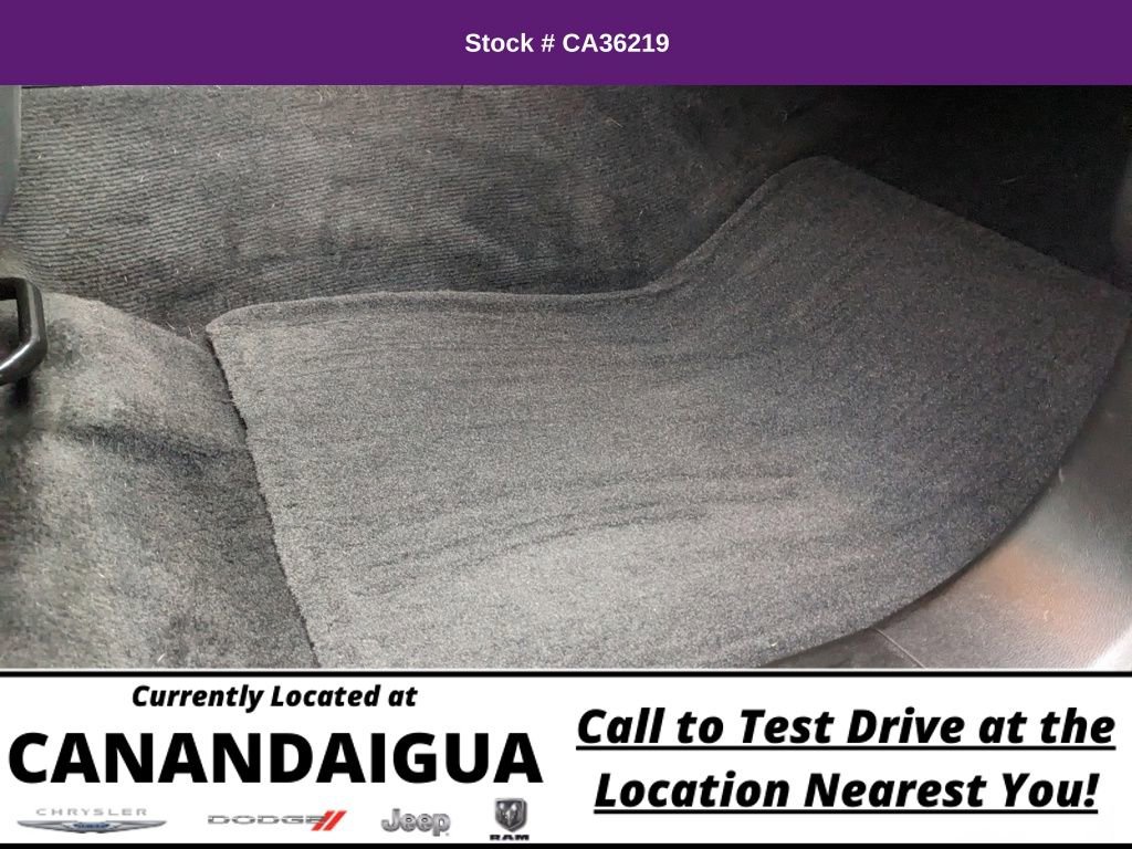 Used 2025 GMC Canyon Elevation w/ Convenience Package image 31