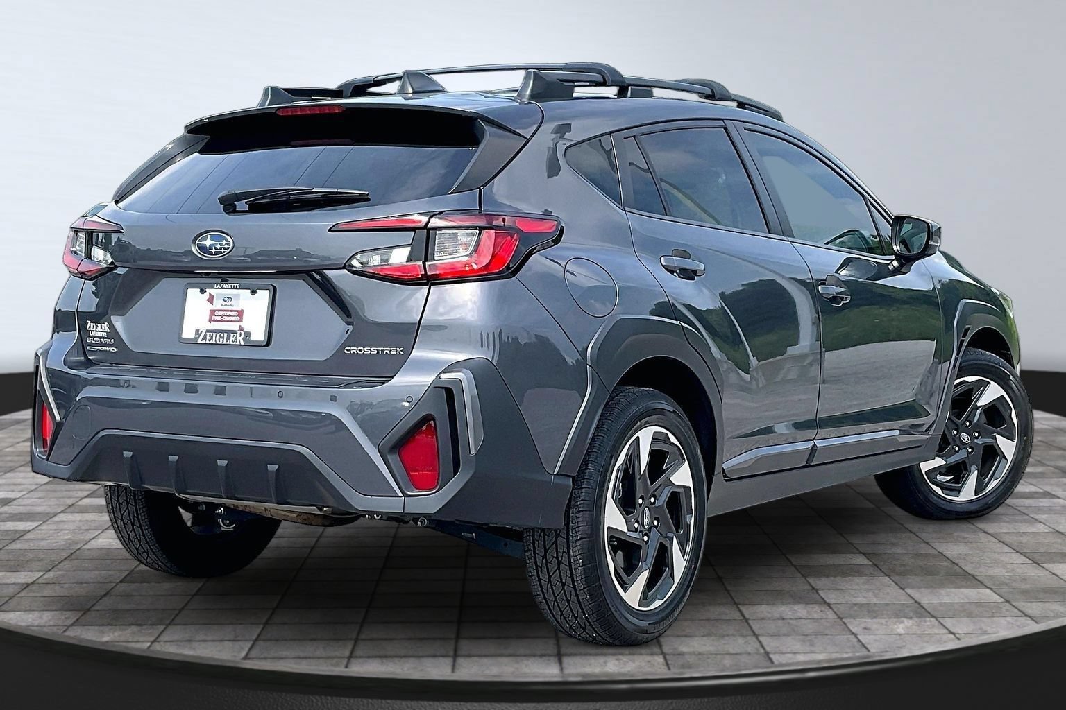 Certified 2024 Subaru Crosstrek 2.5i Limited w/ Crosstrek Mirror Package AWD/4WD image 2