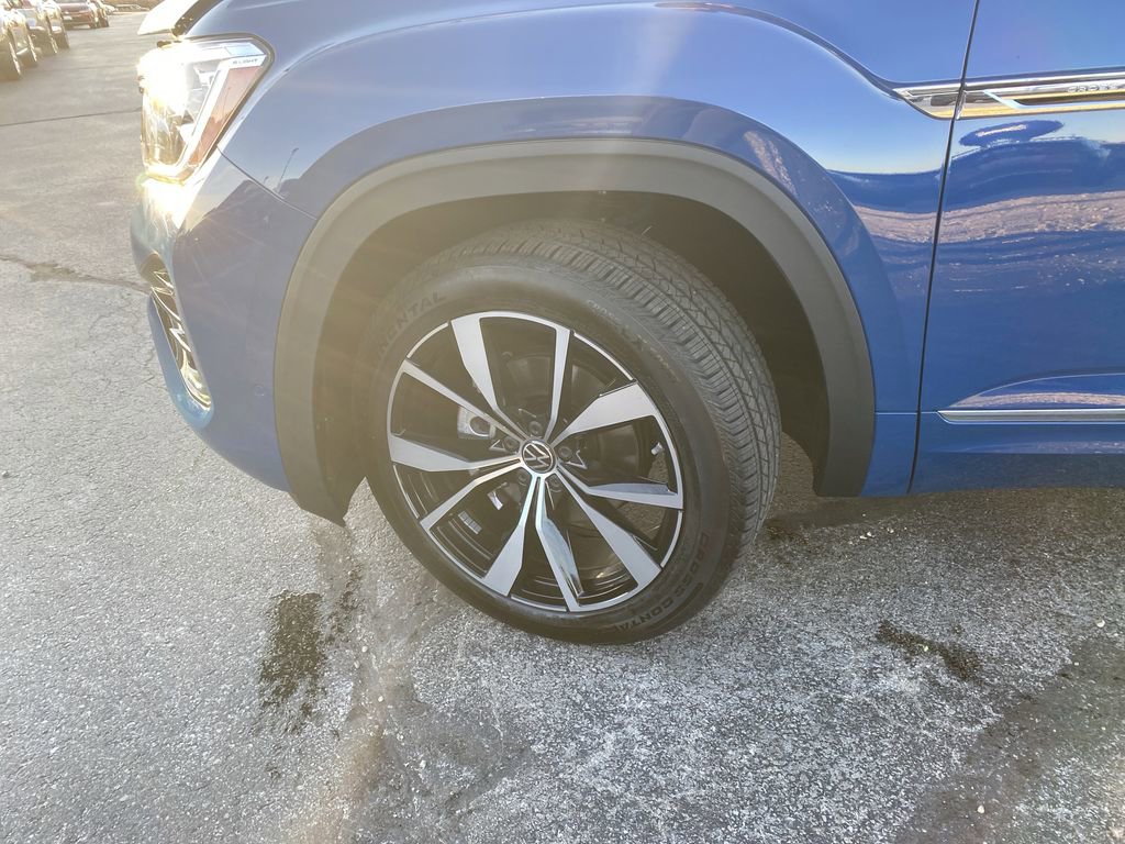 New 2026 Volkswagen Atlas Cross Sport SEL Premium R-Line image 40